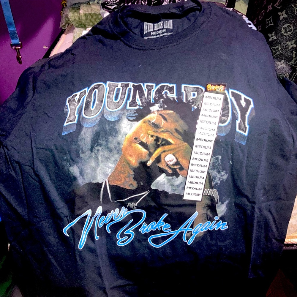 T shirt